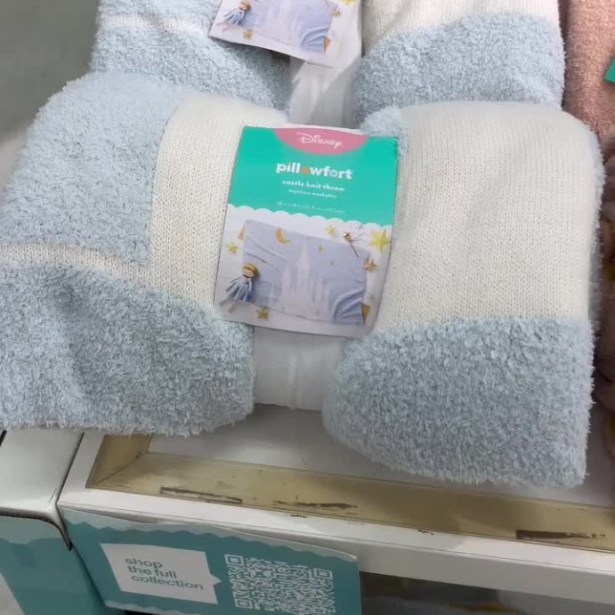 user image by @ontargetnow, Princess &#39;Follow Your Dreams&#39; Kids&#39; Throw Blanket - The Disney Collection by Pillowfort&#8482;