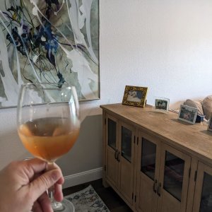 Toscana Buffet (75")