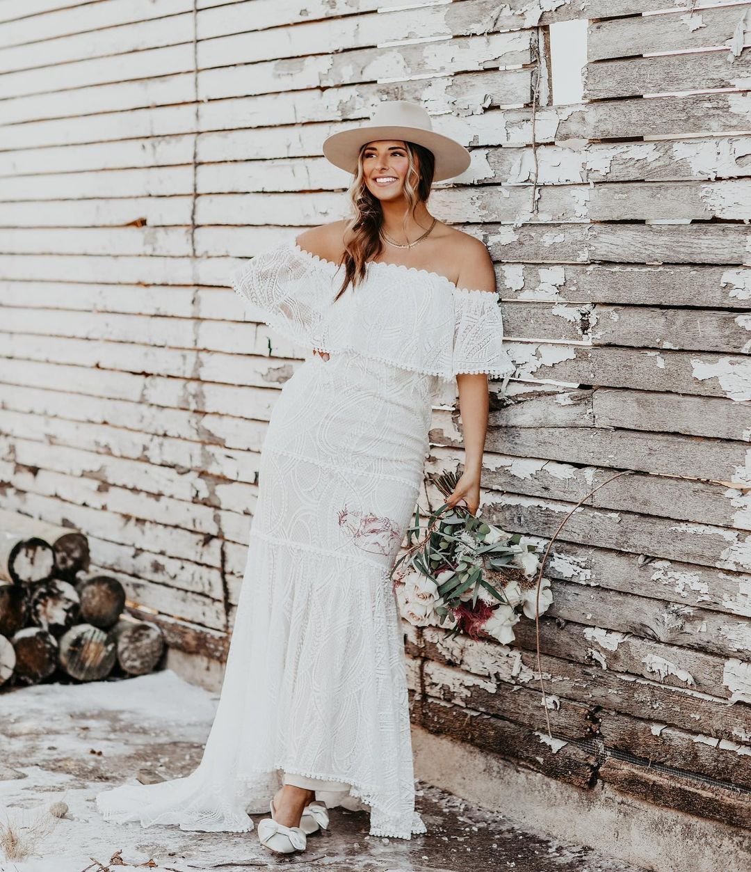 Boho hot sale wedding boutique