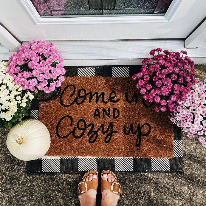 user image by @withloveandkelly, 2&#39;x3&#39; Washable Reversible Scatter Indoor/Outdoor Accent Rug Black/White - Threshold&#8482;: Check Pattern, Flat Pile, Machine Washable