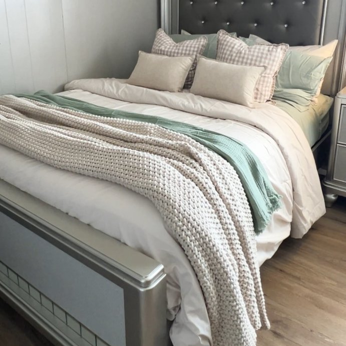 user image by @decor_home_by_xiomy, Chunky Knit Bed Blanket - Casaluna™