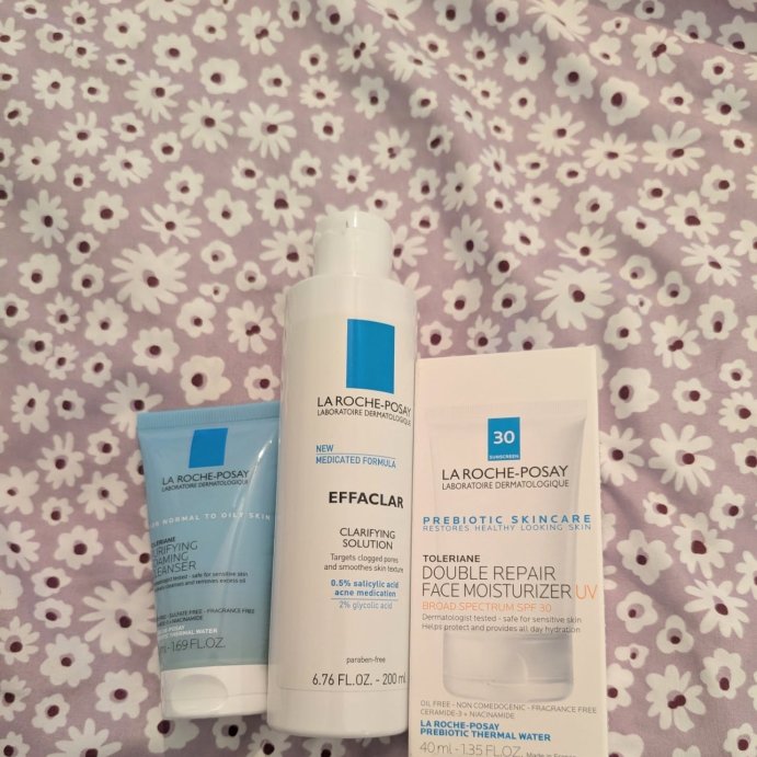 user image by @life.with.meghan, La Roche Posay Toleriane Face Moisturizer Sunscreen with Ceramide and Niacinamide - SPF 30