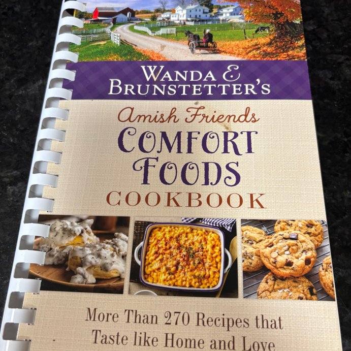 user image by Lisa, Wanda E. Brunstetter's Amish Friends One-Pan Wonders Cookbook - by  Wanda E Brunstetter (Spiral Bound)