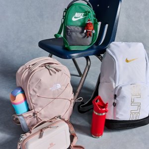 The North Face Women's Jester Backpack | Dick's Sporting Goods