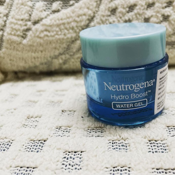 user image by @flawless.forevernever, Neutrogena Hydro Boost Water Face Gel for Normal to Oily Skin - 1.7oz
