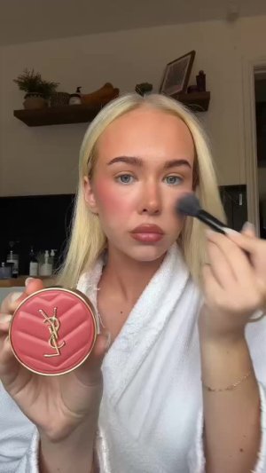Harriet Donachy&rsquo;s mediaimport video of YSL BEAUTY Make Me Blush Powder,YSL BEAUTY Lash Clash Extreme Volume Mascara,YSL BEAUTY Loveshine Plumping Lip Oil Gloss