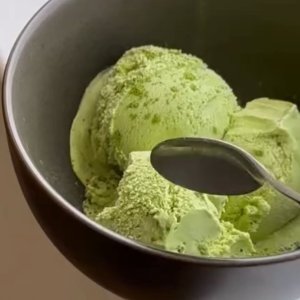 Cuisinart Stainless-Steel Ice Cream Maker