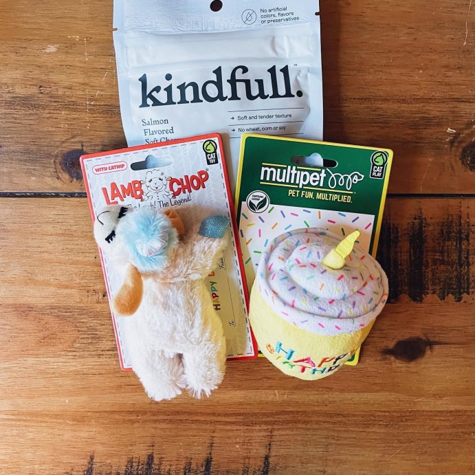 user image by @lazy.todd, Soft Seafood Salmon Flavor Cat Treat - 3oz - Kindfull&#8482;