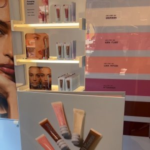 @spacenk&rsquo;s instagram video of KOSAS Lip Pulse Glassy Lip Plumper,KOSAS Lip Pulse Glassy Lip Plumper,KOSAS Lip Pulse Glassy Lip Plumper,KOSAS Lip Pulse Glassy Lip Plumper,KOSAS Lip Pulse Glassy Lip Plumper,KOSAS Lip Pulse Glassy Lip Plumper