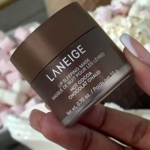 @spacenks {1} {2} av {3}