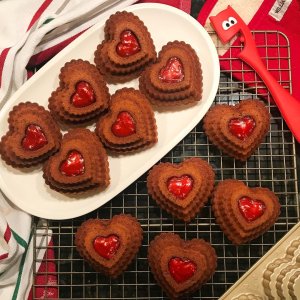 Nordic Ware Valentine Heart Cakelet Pan | Williams Sonoma Nordic Ware Valentine Heart Cakelet Pan | Williams Sonoma