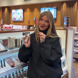 @spacenk&rsquo;s instagram video of REFY Skin Base