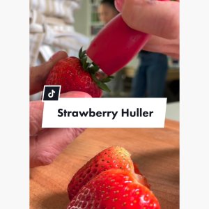 OXO Good Grips Strawberry Huller - Kitchen & Company