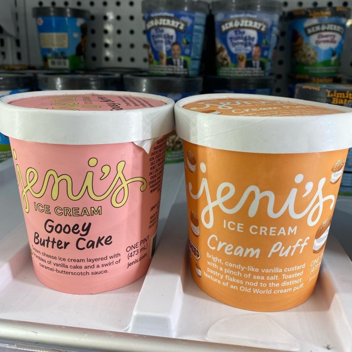 user image by @so_rhidiculous_eats, Jeni&#39;s Gooey Butter Cake Ice Cream - 16 fl oz
