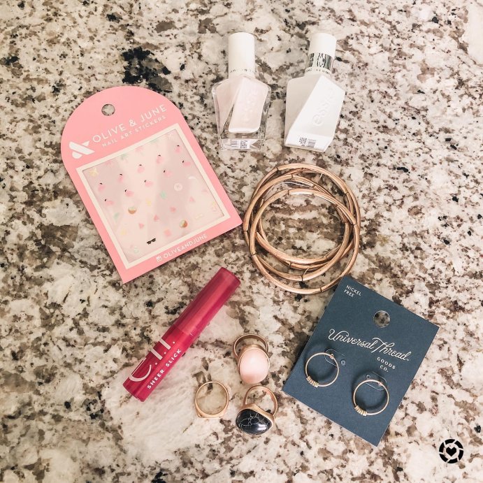 user image by @love.lake.living, essie Gel Couture clear nail polish top coat - 0.46 fl oz