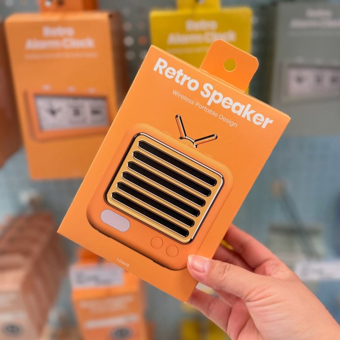 user image by @katattarget, GEMS Retro Speaker