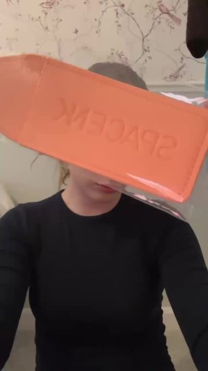 &rsquo;s mediaimport video of Space NK Mini Travel Bag Sunset Peach,Space NK Blue 1L Water Bottle
