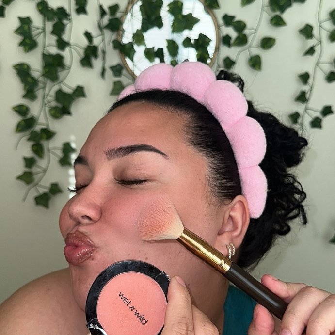 user image by @wifey.sahm.life, Wet n Wild Color Icon Blush - Bed of Roses - 0.21oz