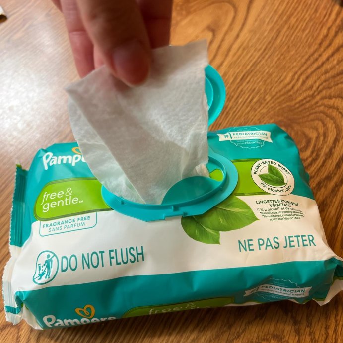 user image by @hangry_201, Pampers Free & Gentle Baby Wipes