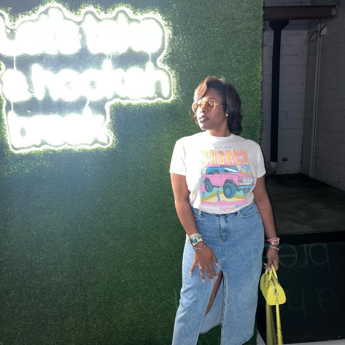 user image by @_bundleofbeauty, Women's Ford Bronco Short Sleeve Graphic T-Shirt - Off-White