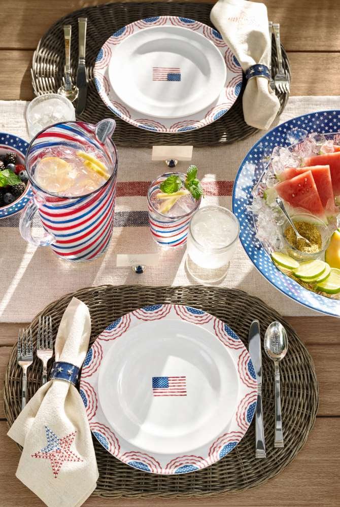 Patriotic dinnerware sets best sale