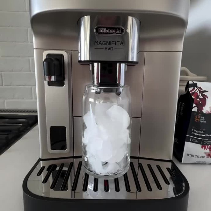 user image by @sweetfacemama, De&#39;Longhi Magnifica Evo with LatteCrema System - ECAM29084SB: 15 Bars, Milk Frother, Grind &#38; Brew, Silver, 60oz Capacity