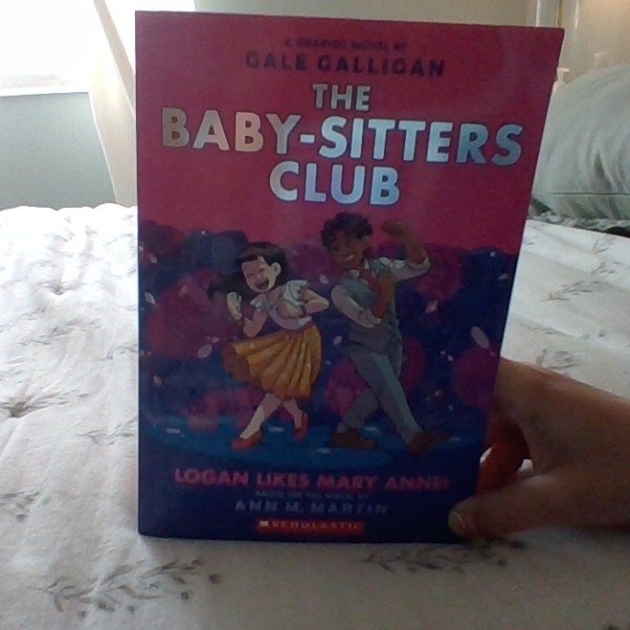 user image by ruby, Logan Likes Mary Anne! (the Baby-Sitters Club Graphic Novel #8) Volume 8 - by Ann M Martin (Paperback)