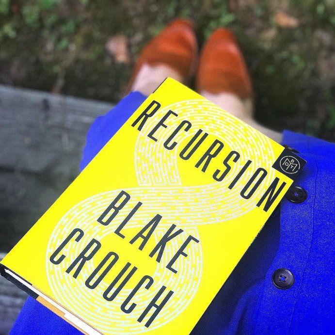 user image by @kaylakedavra, Recursion - by Blake Crouch