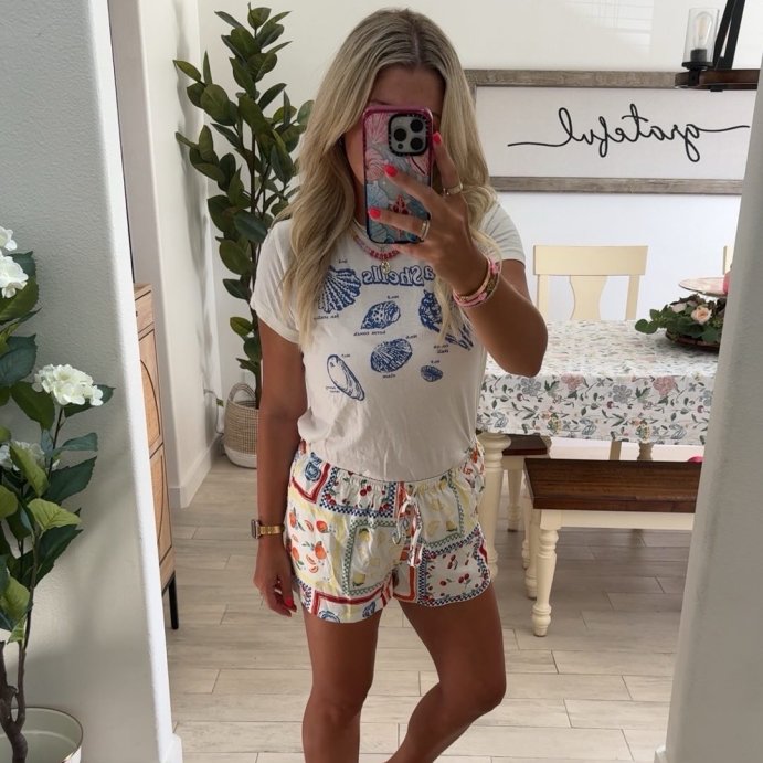 user image by @everyday_tina1, Women's Short Sleeve Pullover Graphic T-Shirt - Universal Thread™
