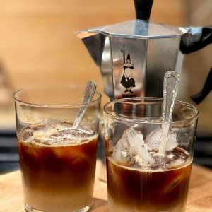 Simple Guide to Moka Pot Espresso Coffee — Harbor + Pine