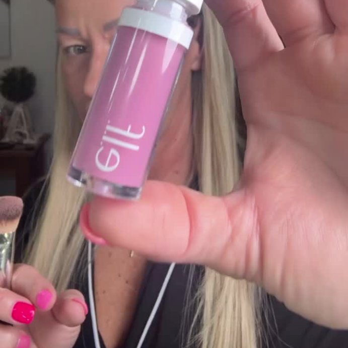 user image by @johnnaradams, e.l.f. Camo Liquid Blush - 0.13 fl oz