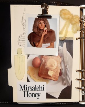 @spacenk&rsquo;s instagram photo of Gisou Honey Glaze Collagen Therapy Lip Mask