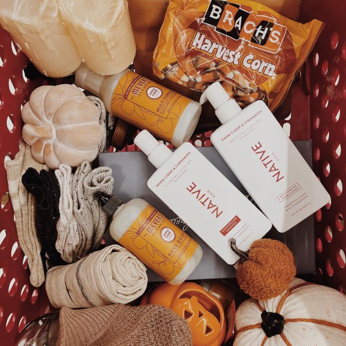 user image by @madisonvillarre, Native Coconut & Vanilla Moisturizing Conditioner