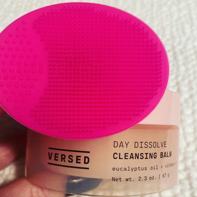 user image by @reco.manda.tions, Versed Day Dissolve Cleansing Balm - Eucalyptus Oil + Vitamin E - 0.6oz