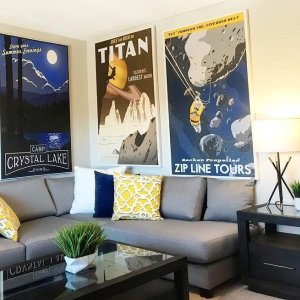 Art or Wallpaper?!
#eazywallz#vintageposters#graffitiart#livingroomdecor#sectionalsofa#lotsofpillows#myurbanbarn#sharemyurbanbarn
