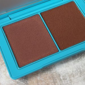 &rsquo;s mediaimport video of Westman Atelier Sun Tone Bronzing Cr&egrave;me