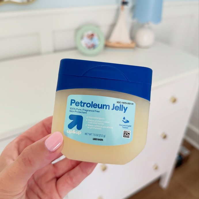user image by @uptown_stateofmind, Petroleum Jelly - 7.5oz - up&#38;up&#8482;