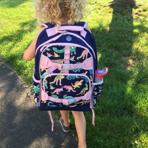 Pottery barn 2025 dinosaur backpack girl