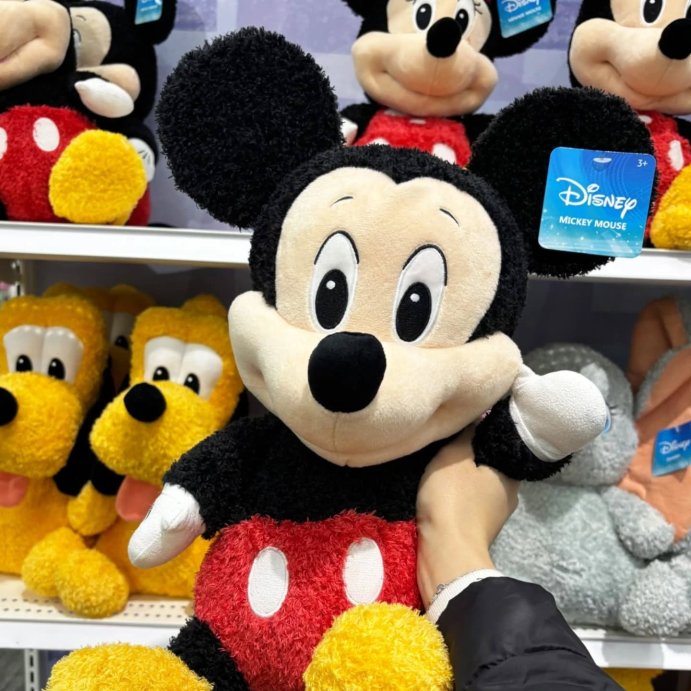 user image by @ohtarget, Disney Weighted Plush Mickey