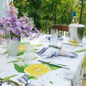 williams sonomaテーブルクロス Meyer Lemon Tablecloth | Williams Sonoma