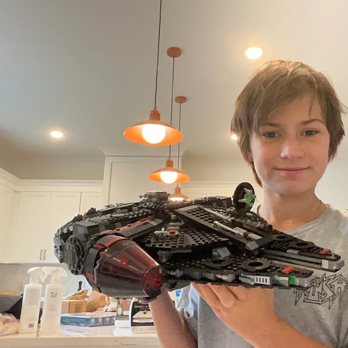 user image by Hugo miller, LEGO Star Wars The Dark Falcon Buildable Toy Vehicle 75389