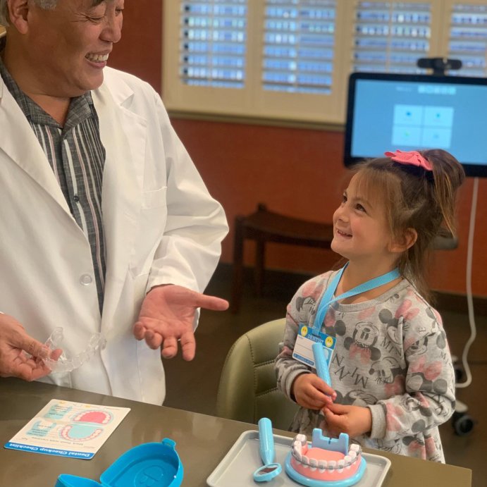 user image by @napabraces, Melissa &#38; Doug Super Smile Dentist Kit With Pretend Play Set of Teeth And Dental Accessories (25 Toy Pieces)