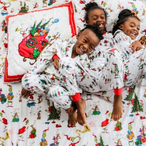 Dr. Seuss’s The Grinch™ & Max™ Sheet Set
