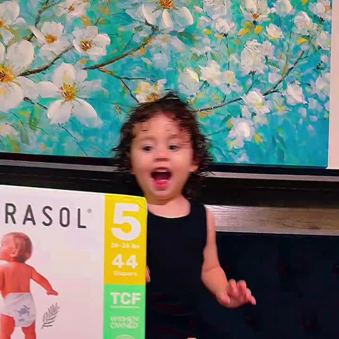user image by @mayara.pamm, Parasol Chlorine-Free Diapers with RashShield Protection