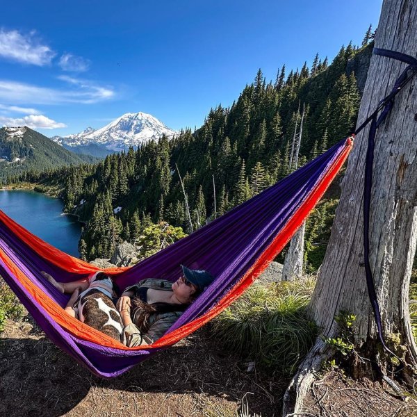 Supreme - Supreme / ENO® DoubleNest® Hammock &quot;Red&quot; Supreme ENO DoubleNest Hammock | Red | FARFETCH