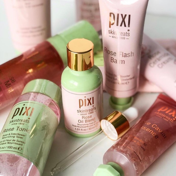 user image by @desireebeautymess, Pixi by Petra Rose Tonic
