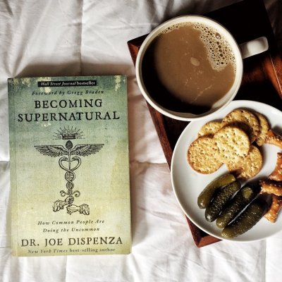 Becoming Supernatural: How Common People Are Doing the Uncommon Paperback