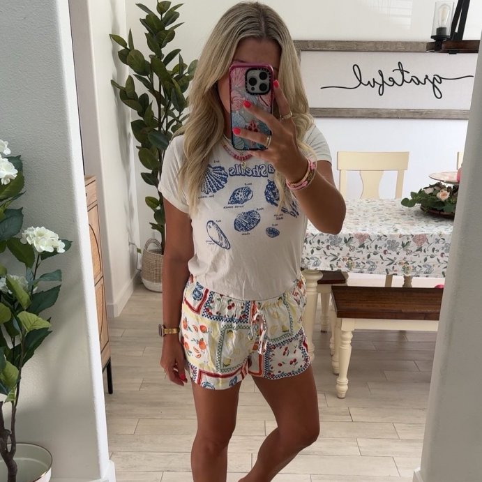 user image by @everyday_tina1, Women's Short Sleeve Pullover Graphic T-Shirt - Universal Thread™