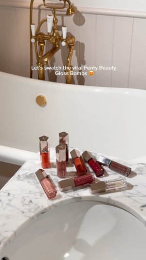 @spacenks {1} {2} av {3}