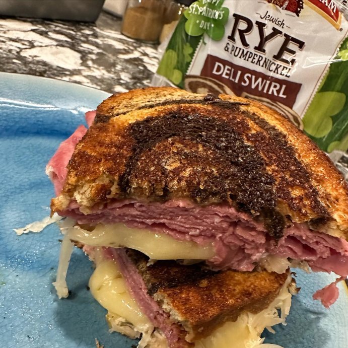 user image by @tastywithtegan, Pepperidge Farm Vegan Jewish Rye &#38; Pumpernickel Deli Swirl Bread - 16oz